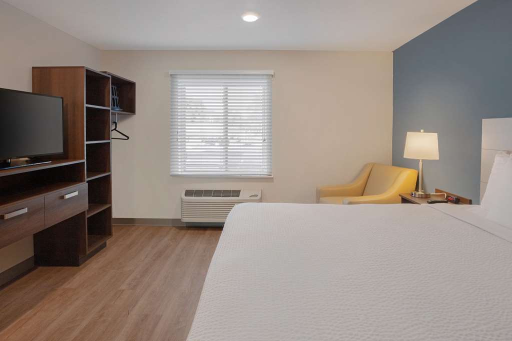 WoodSpring Suites Washington DC East Arena Drive - photo 10