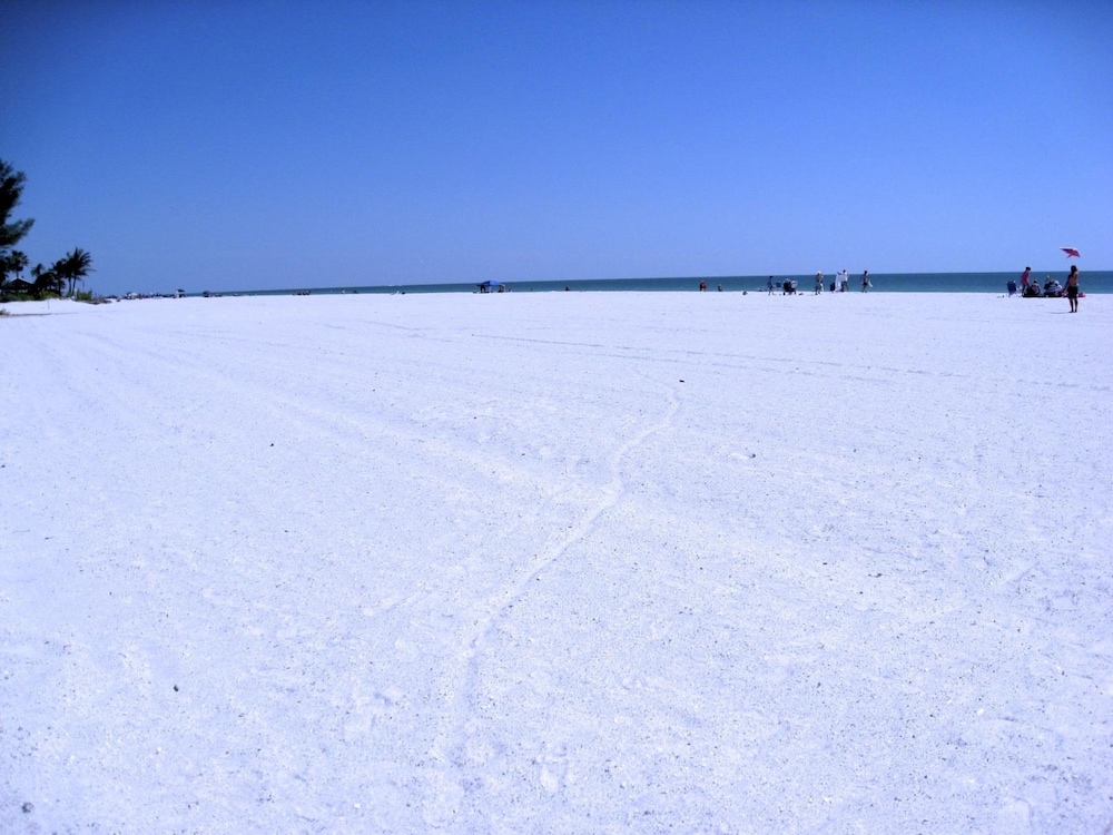 Anna Maria Island Beach Palace - photo 72
