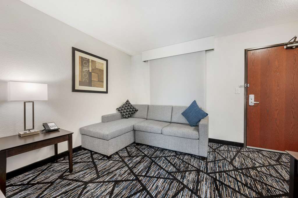 Best Western Plus Anderson - photo 36
