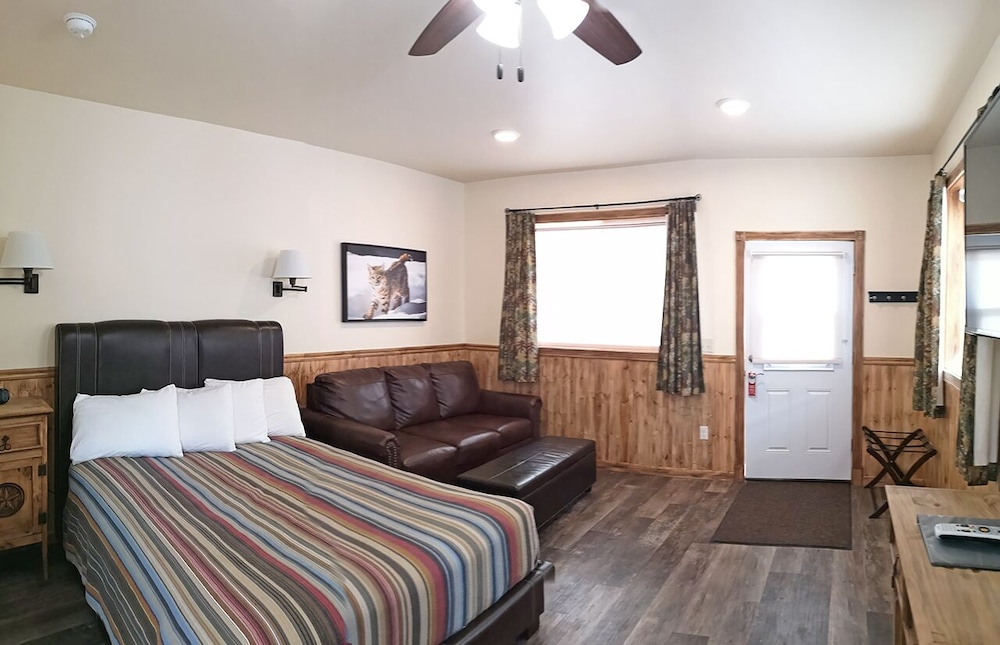 Yellowstone Riverside Cottages - photo 72