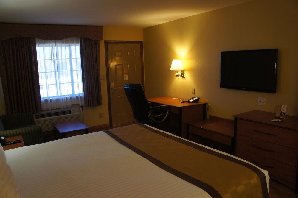 Americas Best Value Inn Harlingen - photo 22
