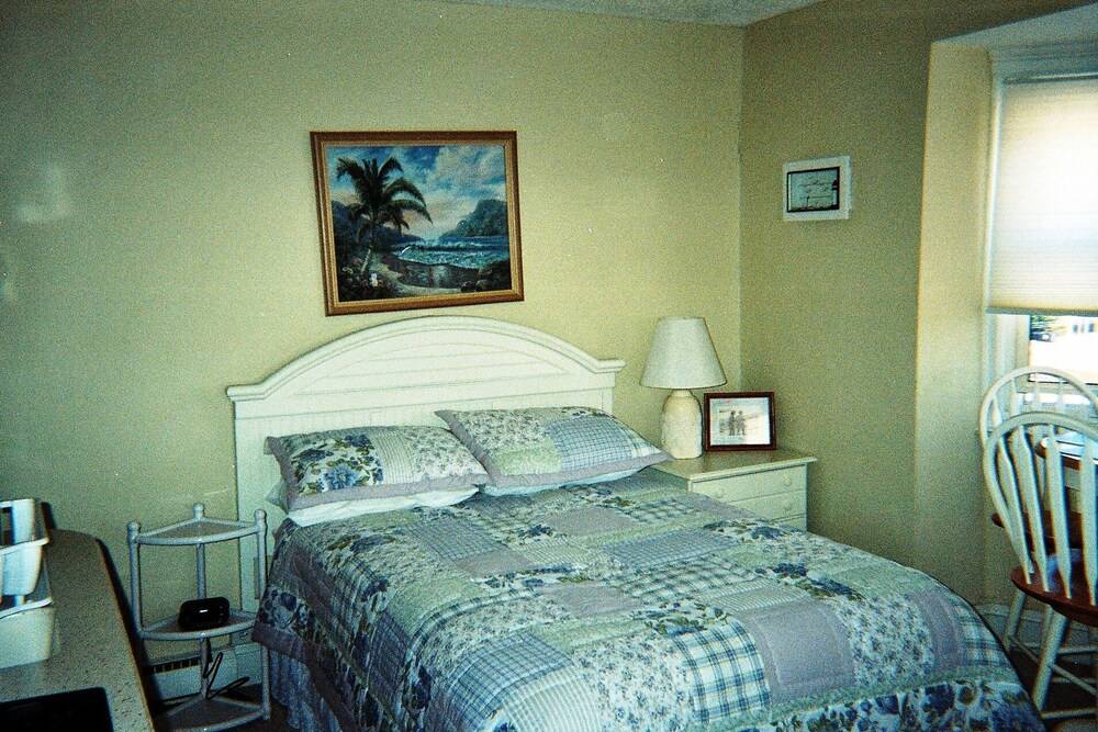 Homestead Beach Hotel - photo 8