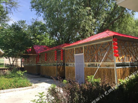Lingshanyuan Summer Resort - last minute hotel in Beijing