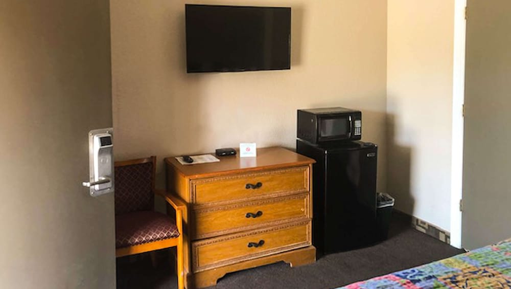 Budget Inn Ardmore - photo 7