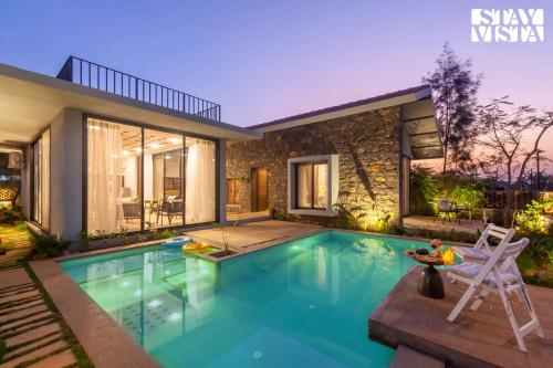StayVista's Cobblestone Cottage Villa with Pool View & Indoor Outdoor Activities — 4-Star Luxury Hotel in Lonavla, India
