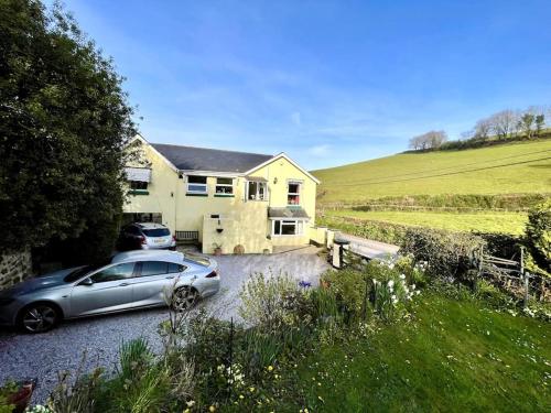 Charming Countryside Cottage Ground Floor Apartment In Combeinteignhead Devon 17841539 — Bishopsteignton