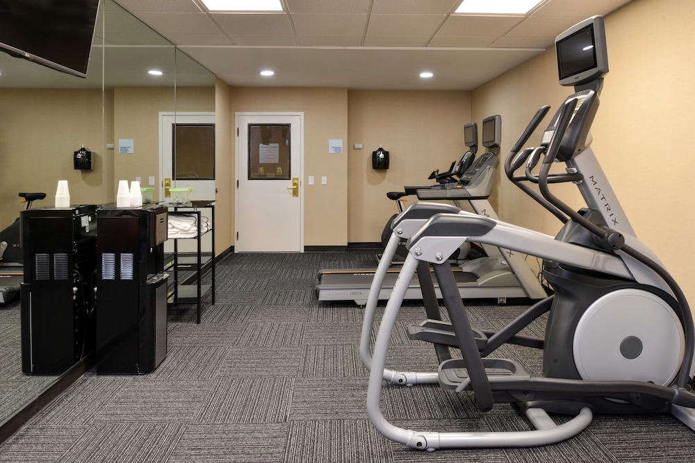 Holiday Inn Express & Suites Naples North Bonita Springs by IHG - photo 29