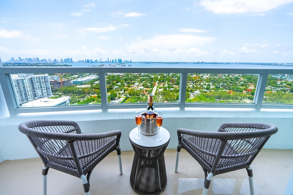 Fontainebleau Miami Beach Private Luxury Suites - photo 480