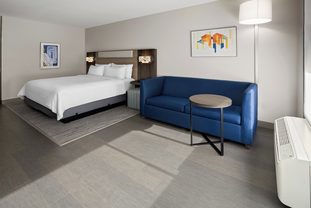 Holiday Inn Express & Suites Waynesboro East by IHG - photo 12
