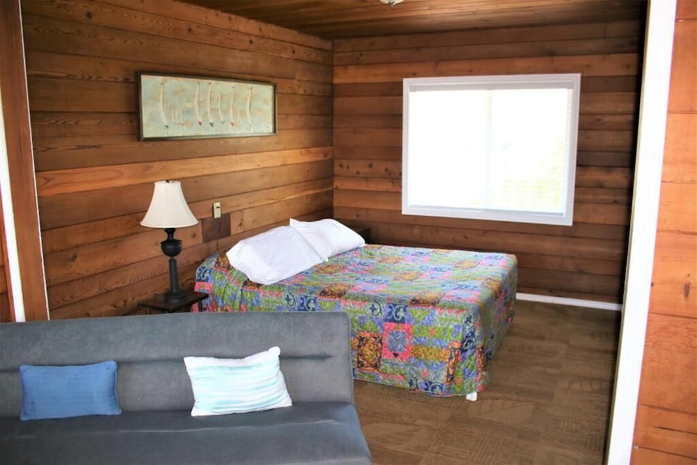 The Lowtide Motel - photo 5