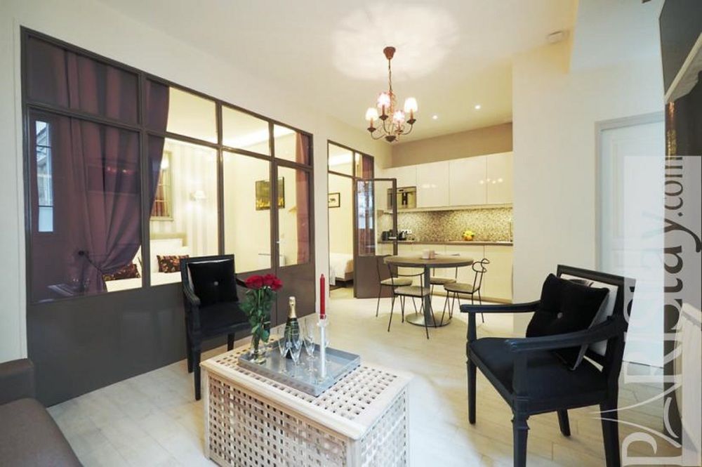 St Germain Chicsuites - carbon neutral hotel in Paris