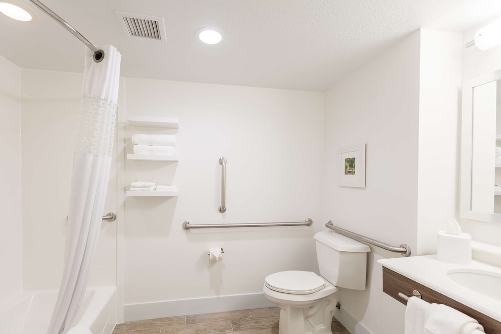 Hampton Inn Rochester South - photo 35