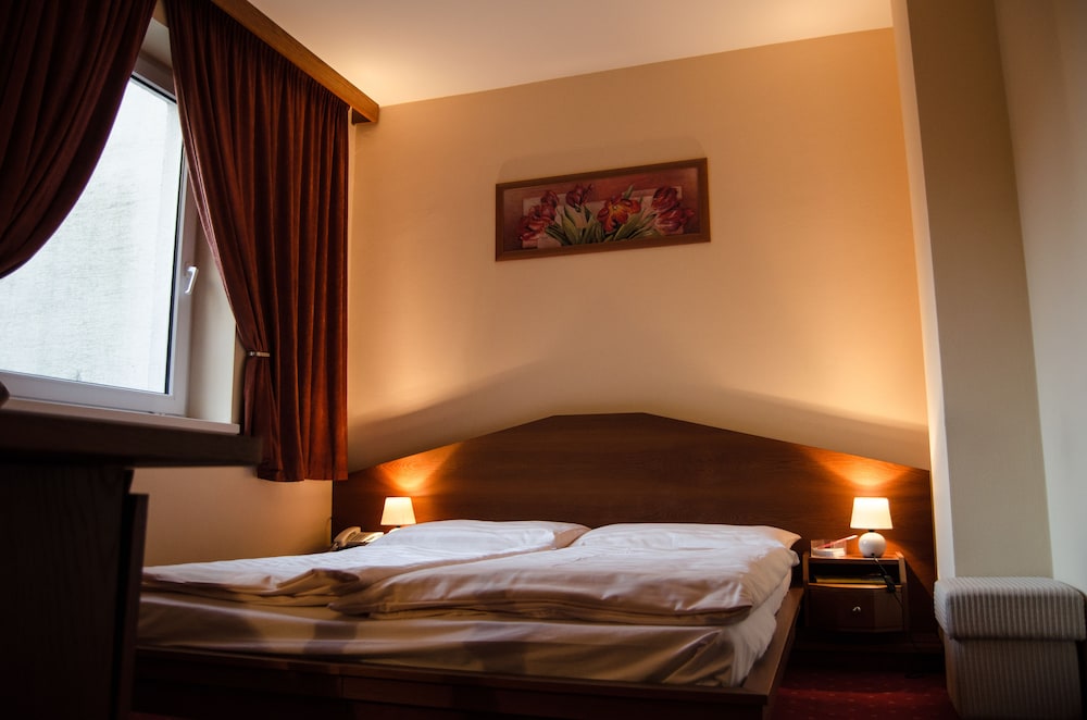 Hotel West — Bratislava — photo 5