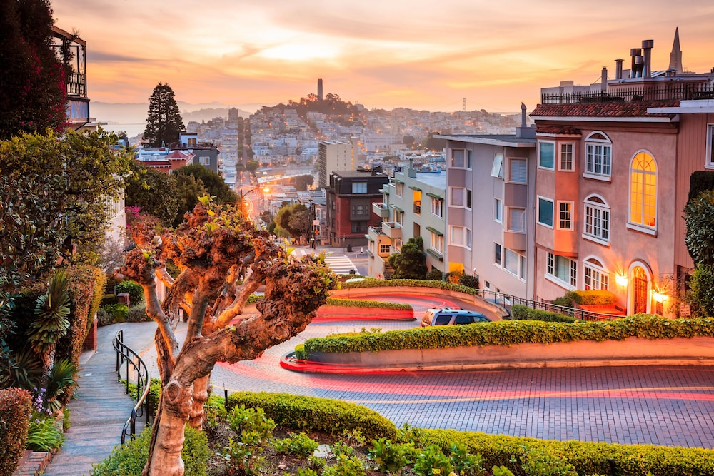 The Barnes San Francisco Tapestry Collection by Hilton - photo 56
