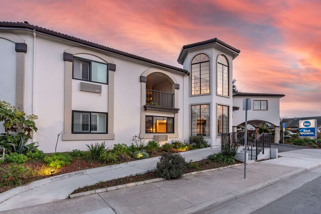 Best Western Rose Garden Inn - photo 2