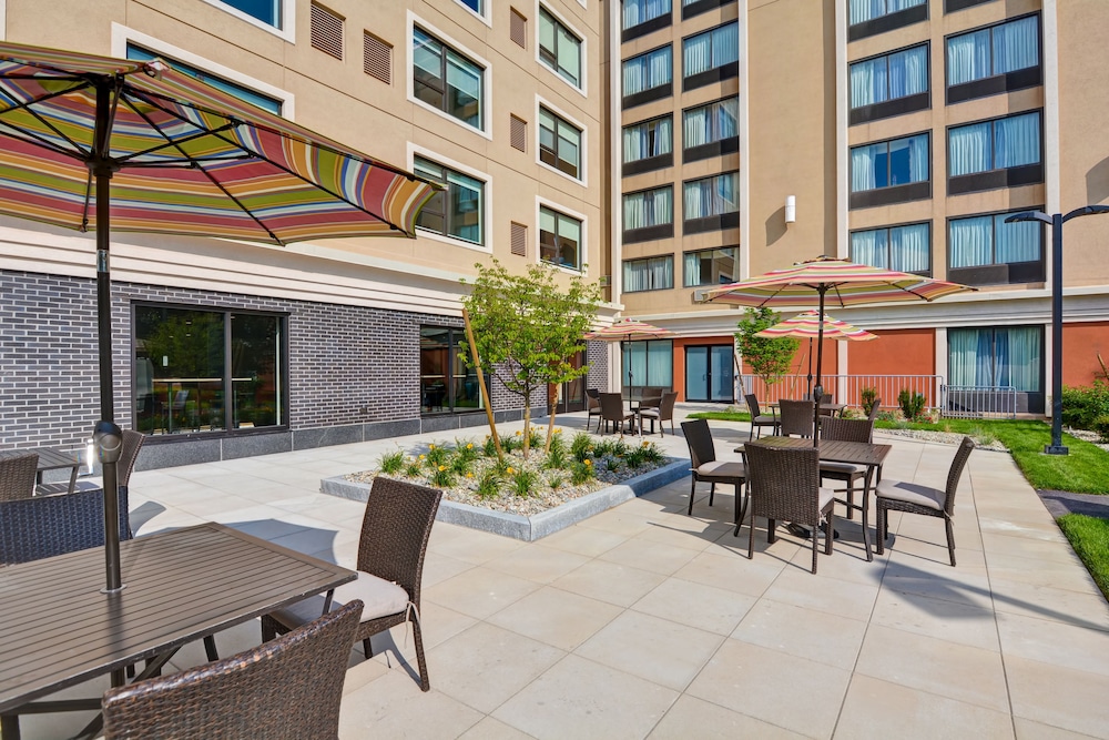 Holiday Inn Express Boston by IHG - photo 51