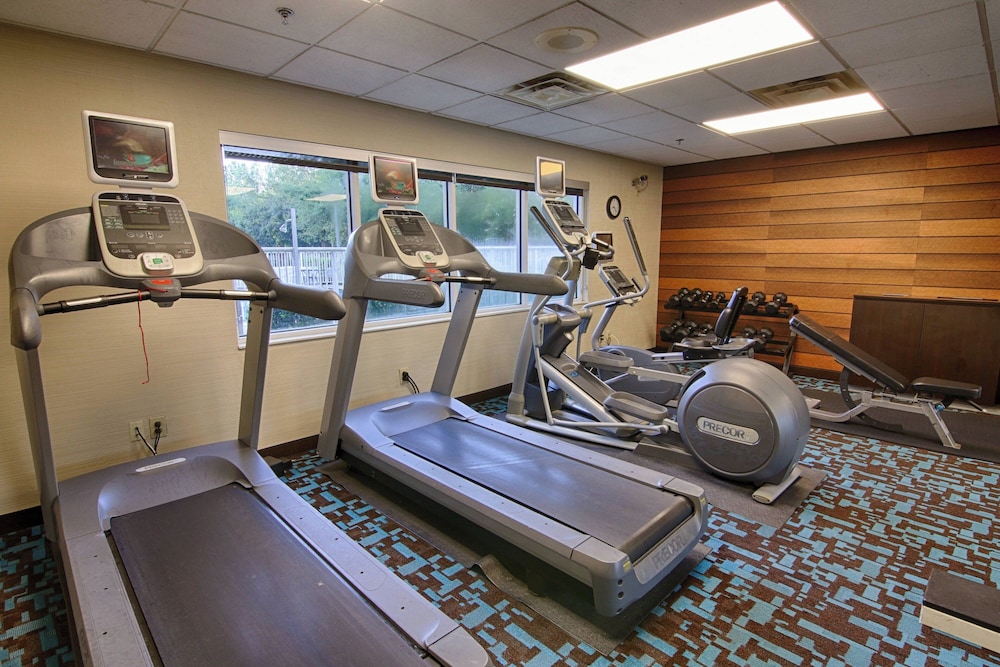 Fairfield Inn & Suites Jacksonville Airport - photo 19