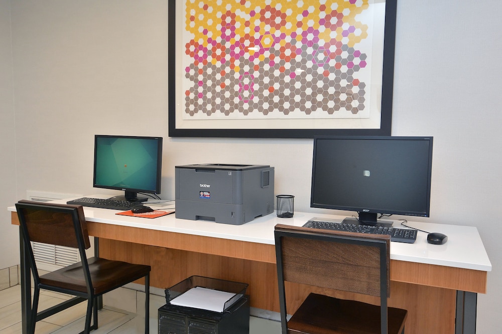 Holiday Inn Express Durham by IHG - photo 22
