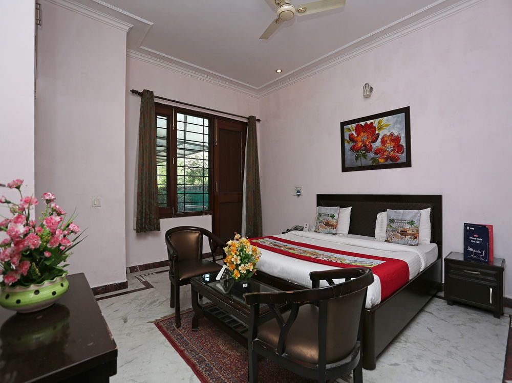Oyo 93411 Syariah Hotel Tomborang — Mamuju