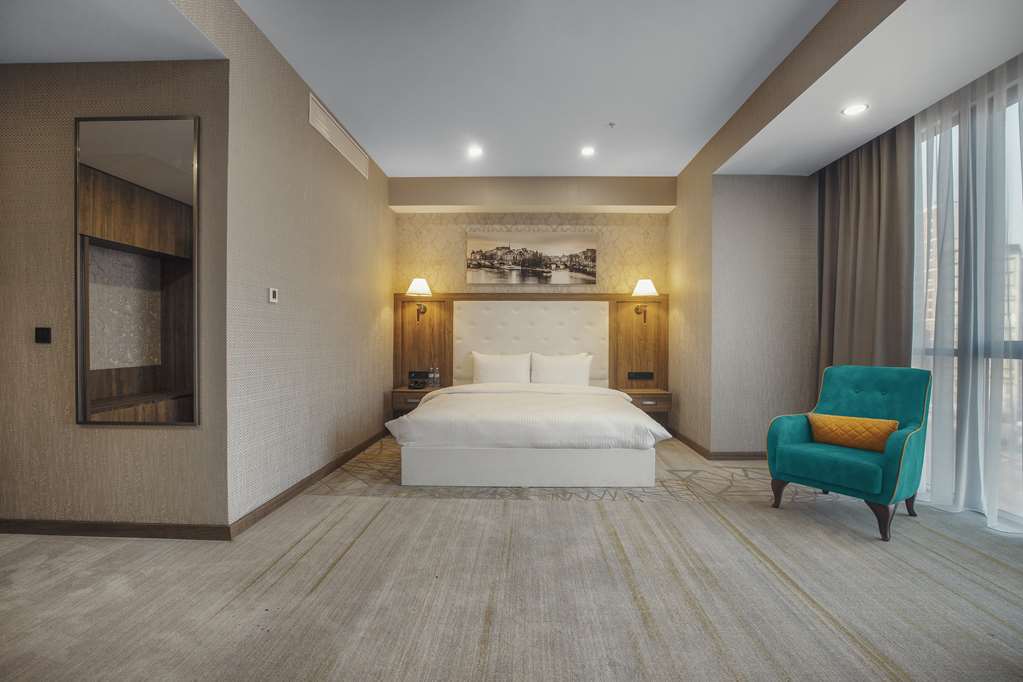 King Suite