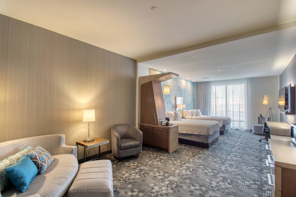 Courtyard by Marriott Fargo - photo 20