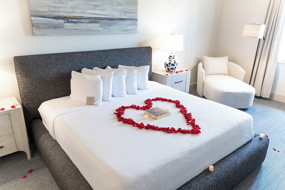 Carriage House Hotel - photo 7