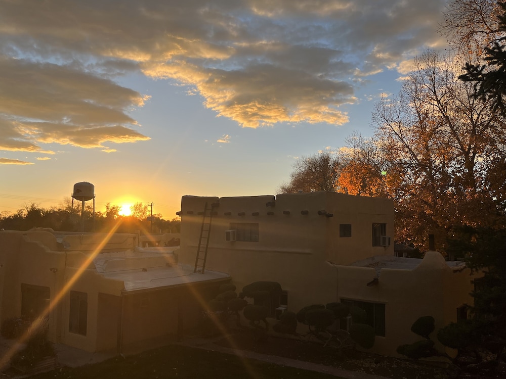 El Pueblo Lodge - photo 56