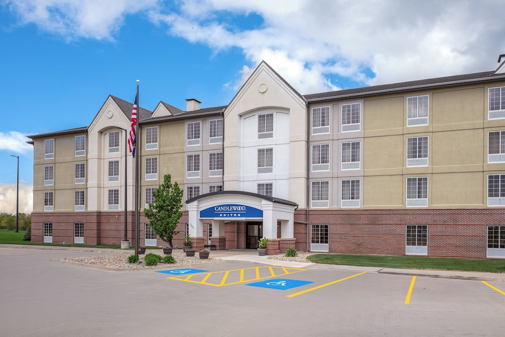 Candlewood Suites Omaha Airport by IHG - photo 34