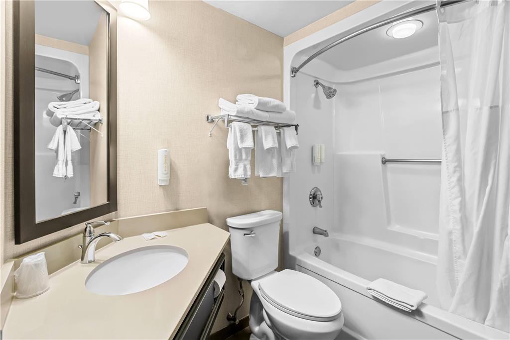 Clarion Inn Cranberry Township - photo 16