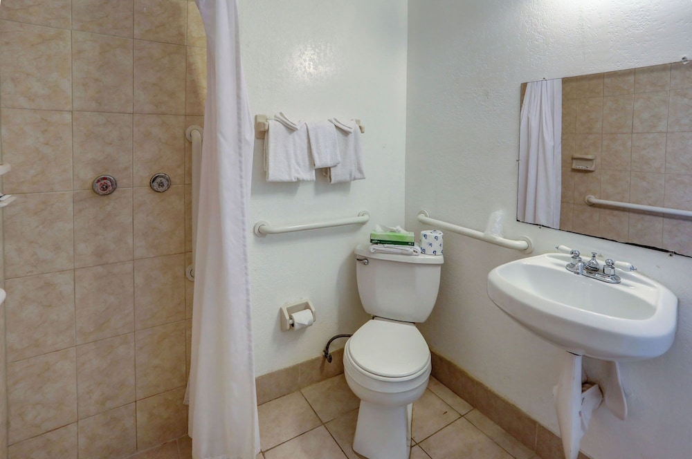 Green Seas Motel - photo 80