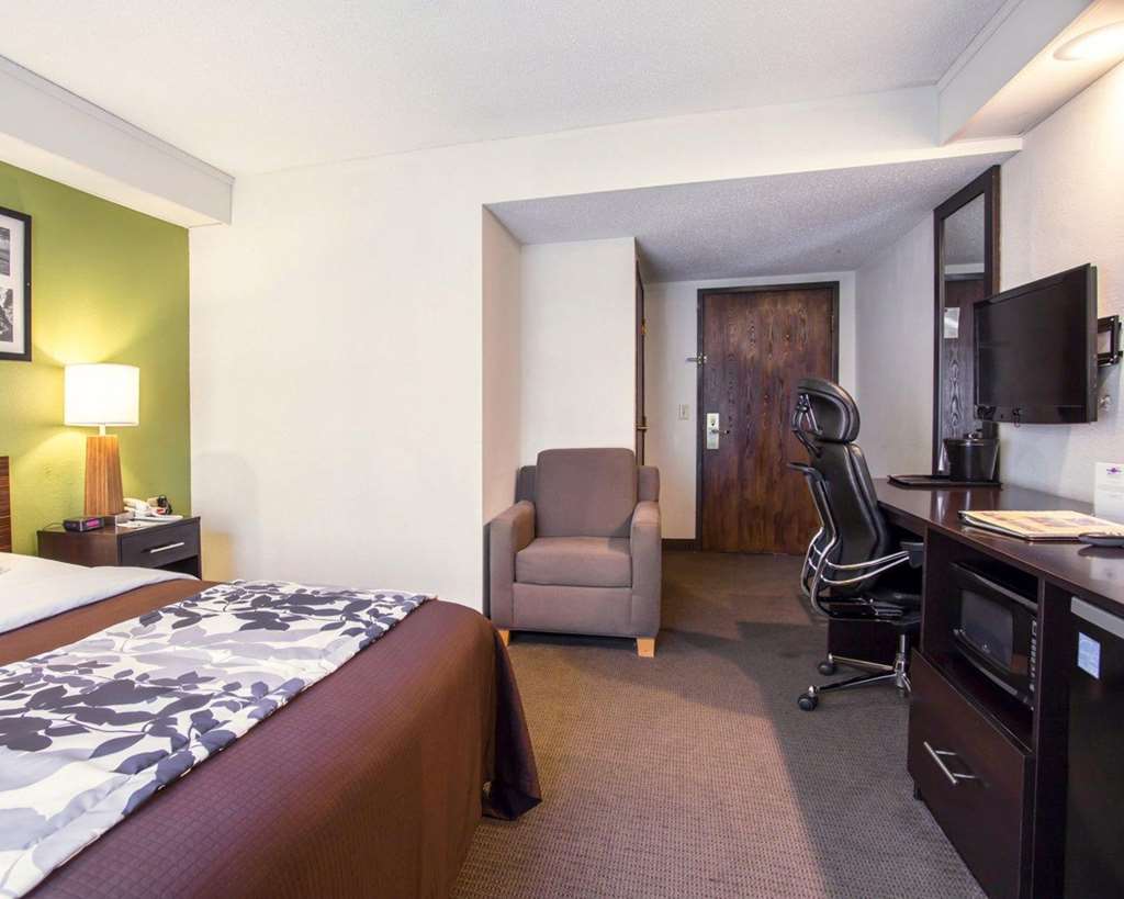 Sleep Inn Nashville Downtown Opryland Area - photo 18