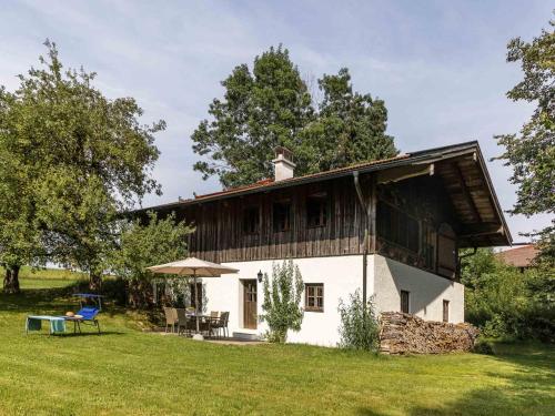 Ferienhaus Nöstlbach — 4-Star Luxury Hotel in Pittenhart, Germany