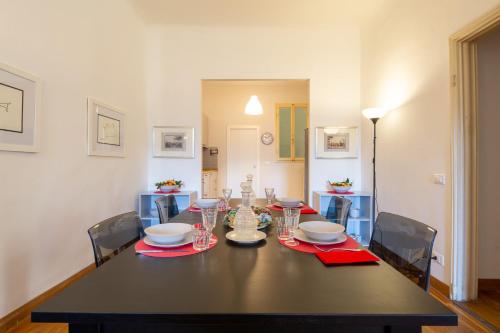 Capponi Palace — Florence — photo 3