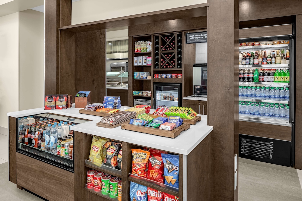 Hilton Garden Inn Raleigh Durham Airport - photo 20