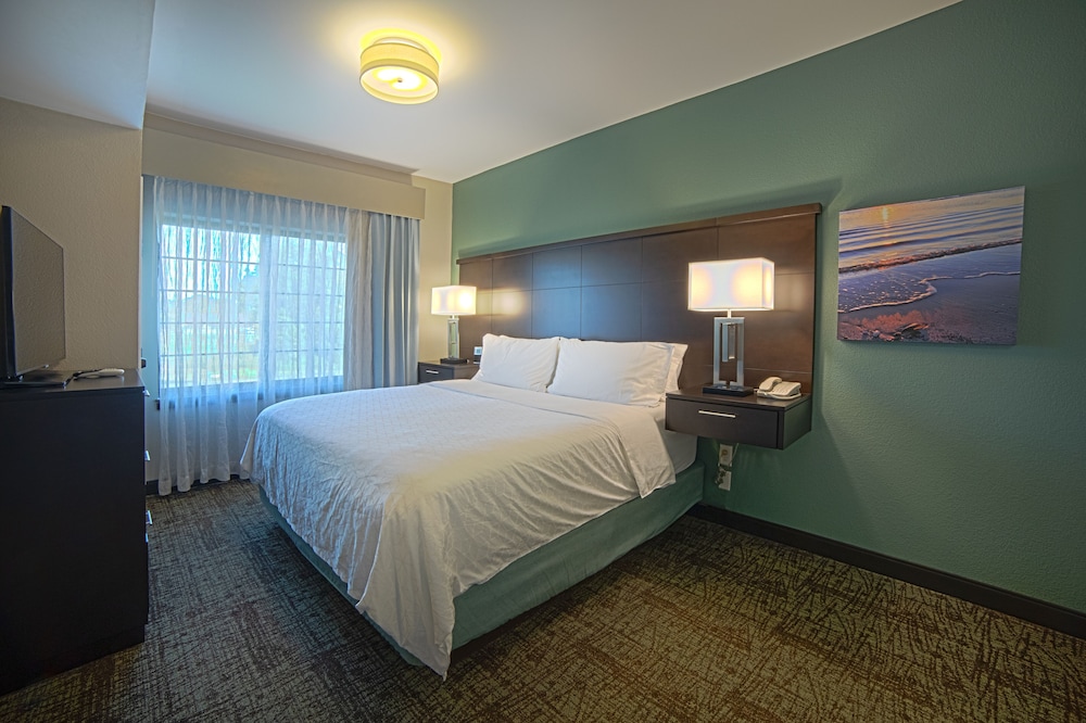Staybridge Suites Houston Nasa Clear Lake by IHG - photo 13
