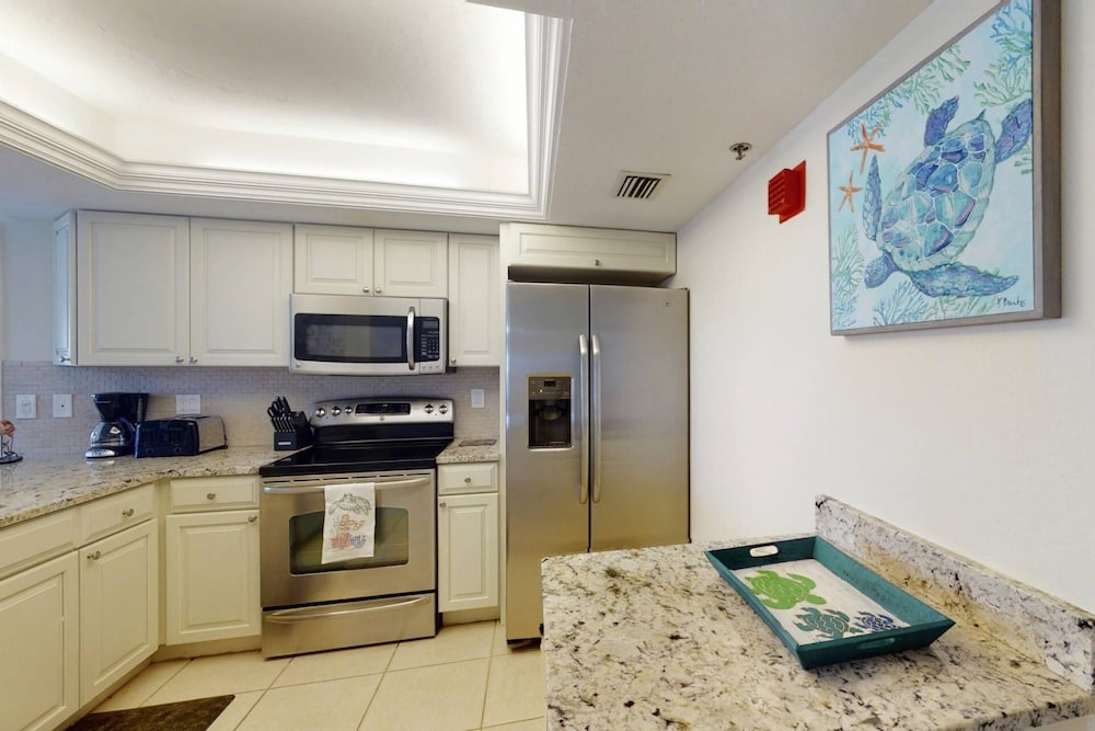 Siesta Sands Beach Resort 4th Floor With Elevator - photo 18