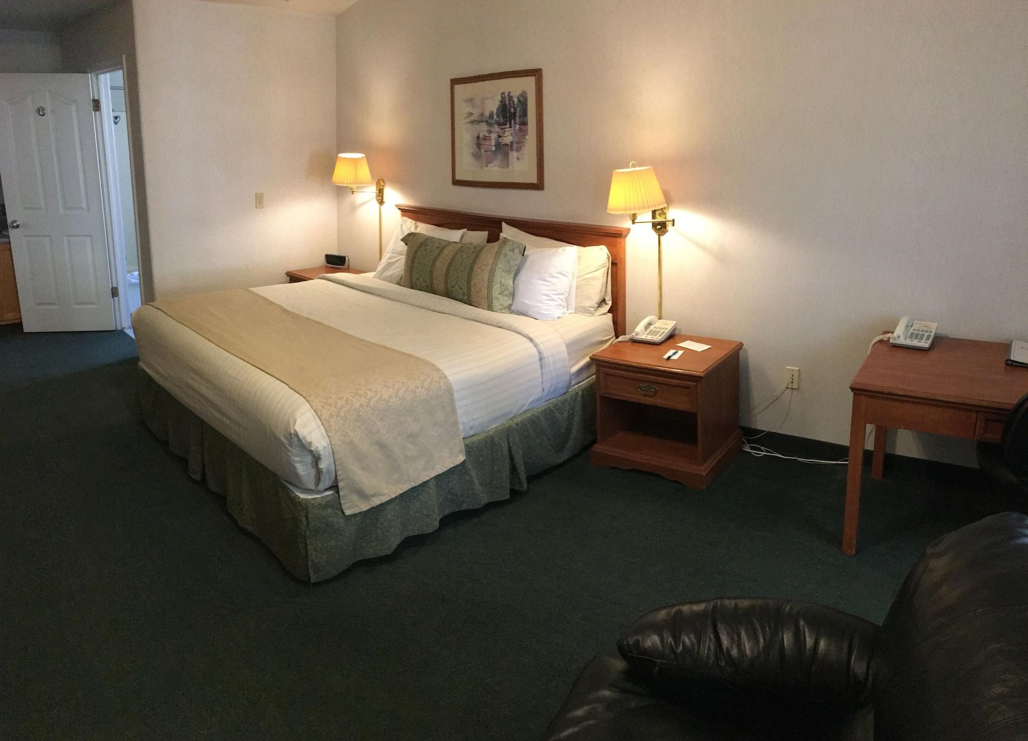 Garden Inn and Suites Fresno - photo 16