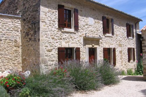 Mas Provencal Typique — hotel in Saint-Restitut