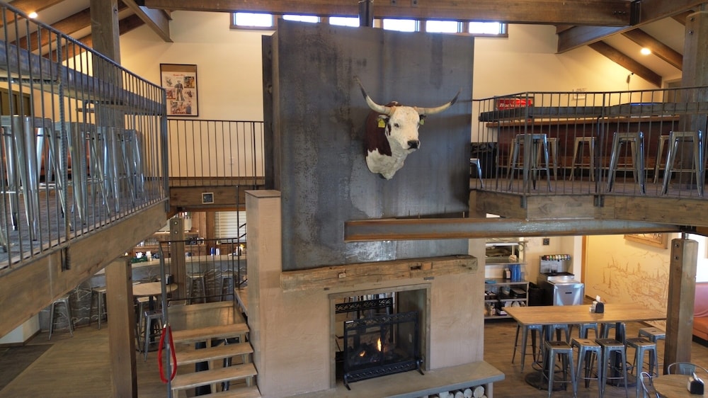 Challis Roadhouse - photo 30