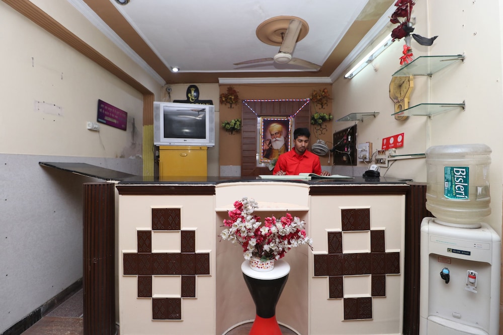 OYO 24863 Suri Guest House
