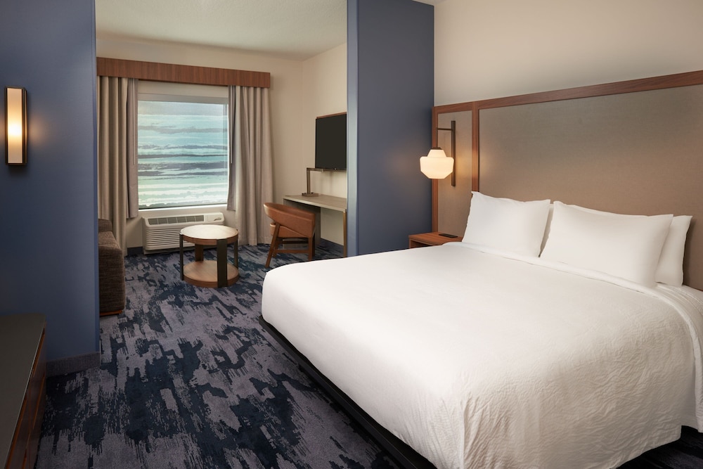 Fairfield Inn & Suites by Marriott West Palm Beach - photo 11