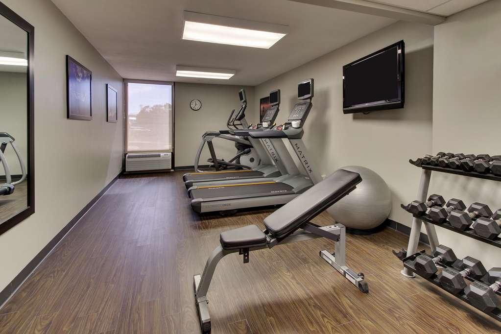 Drury Inn & Suites Poplar Bluff - photo 37