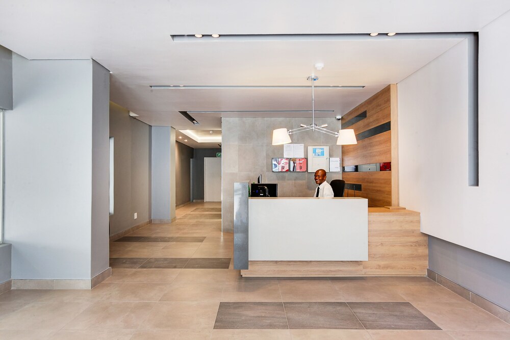 Concierge Desk
