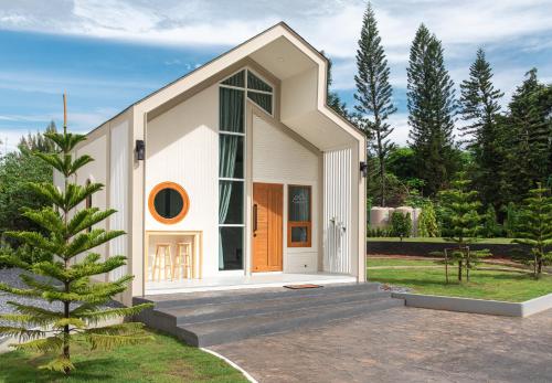 Circle De Montana Khaoyai เซอร์เคิล ดิ มอนทาน่า เขาใหญ่ — hotel in Ban Rai