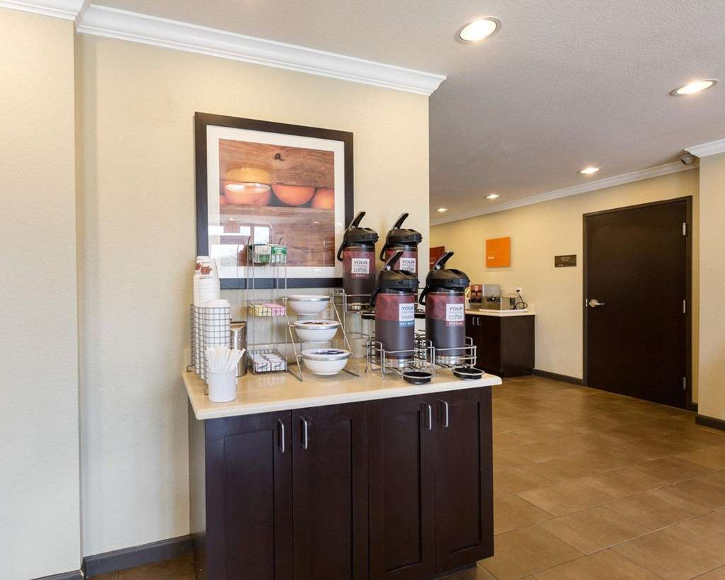 Comfort Suites near Westchase on Beltway 8 - photo 27