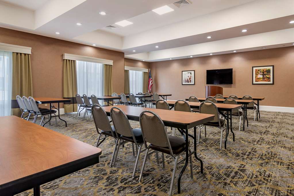 Comfort Suites Florence I 95 - photo 24