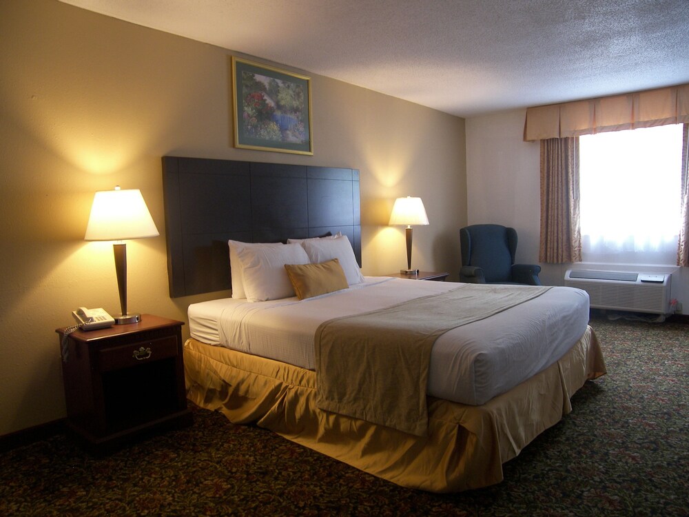 Baymont by Wyndham Mount Vernon Renfro Valley - photo 9