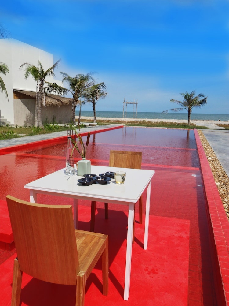 Red Z The Ocean in Phetchaburi, Thailand