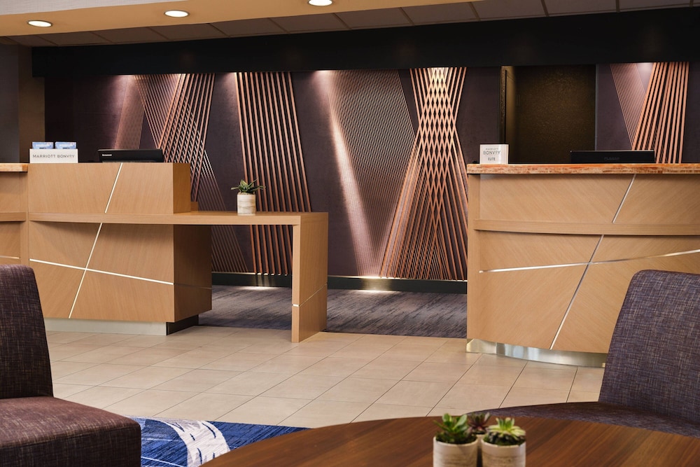 Costa Mesa Marriott - photo 6