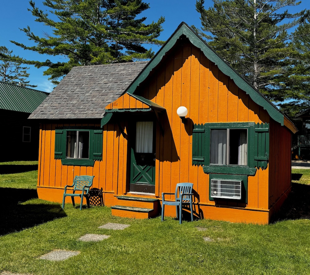 Cabins of Mackinaw - photo 21
